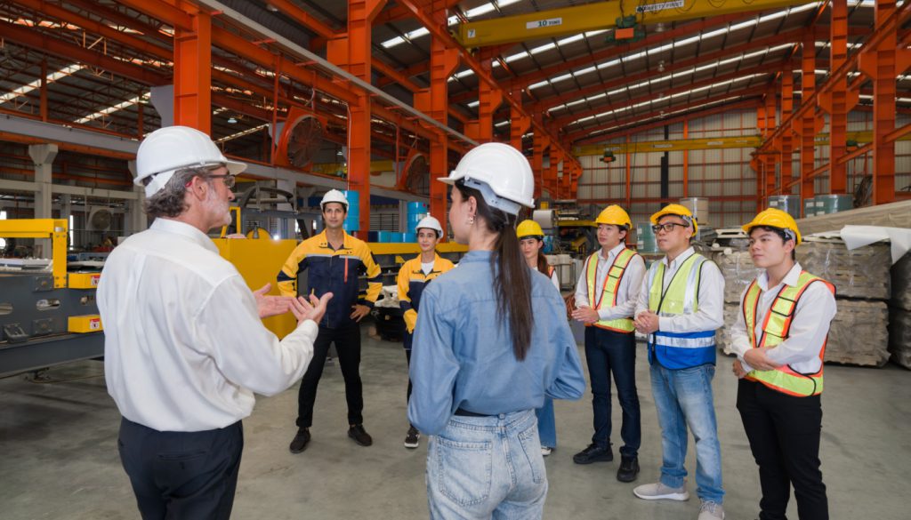 Captive audience meeting; federal government labor initiatives concept